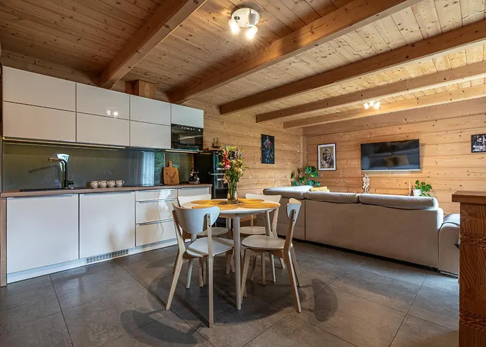 Baciarka - Basen, Sauny, Jacuzzi